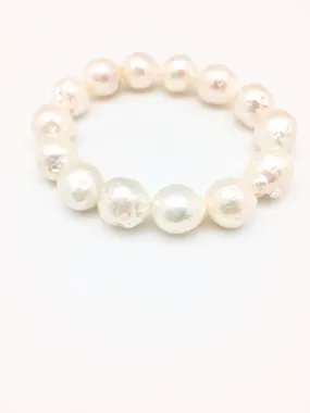 Annie Baroque - white baroque pearl only