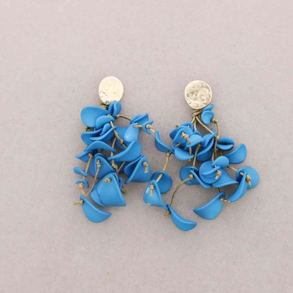 CHIC LEAVES EARRINGS