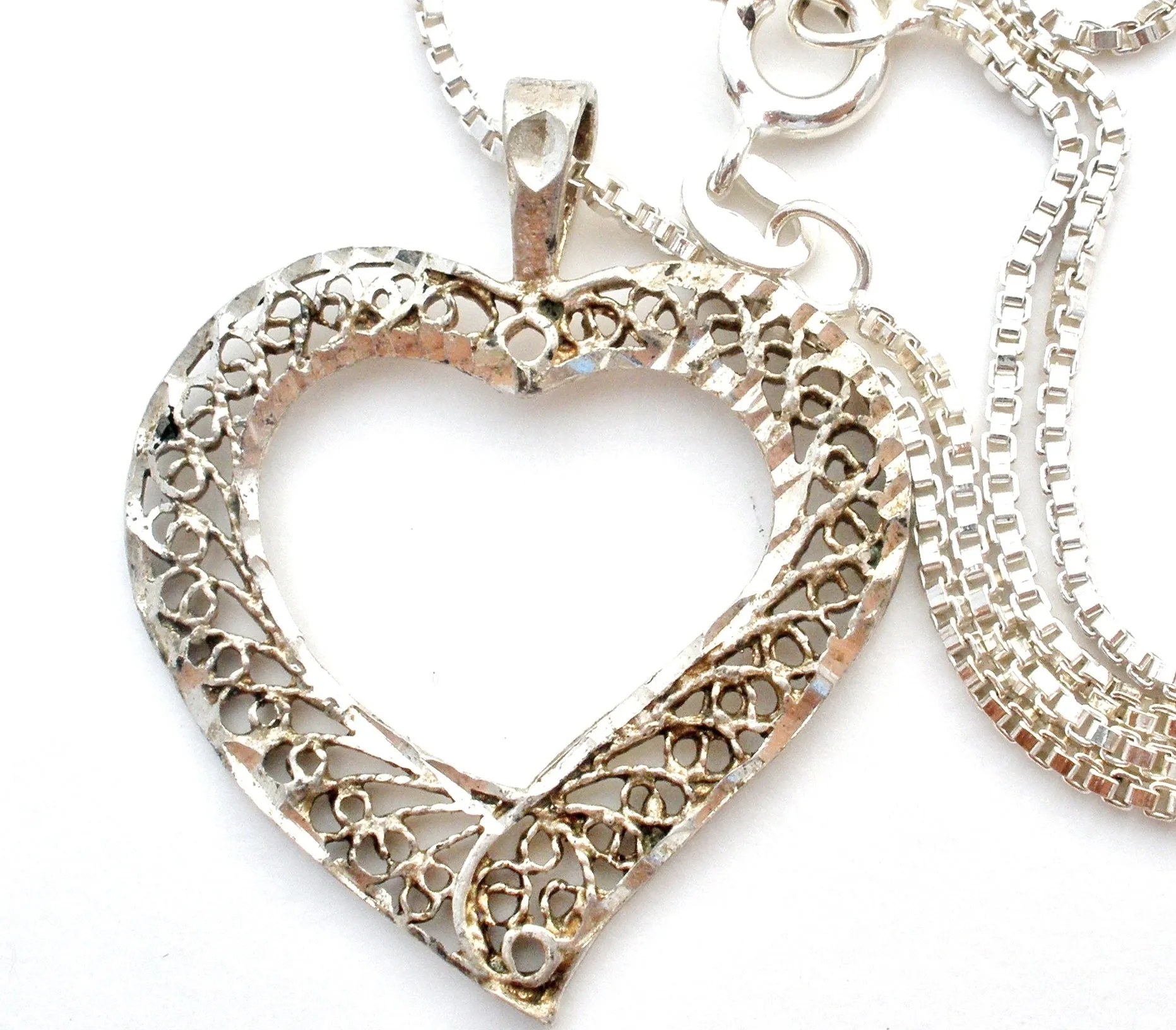 Sterling Silver Filigree Heart Pendant Necklace