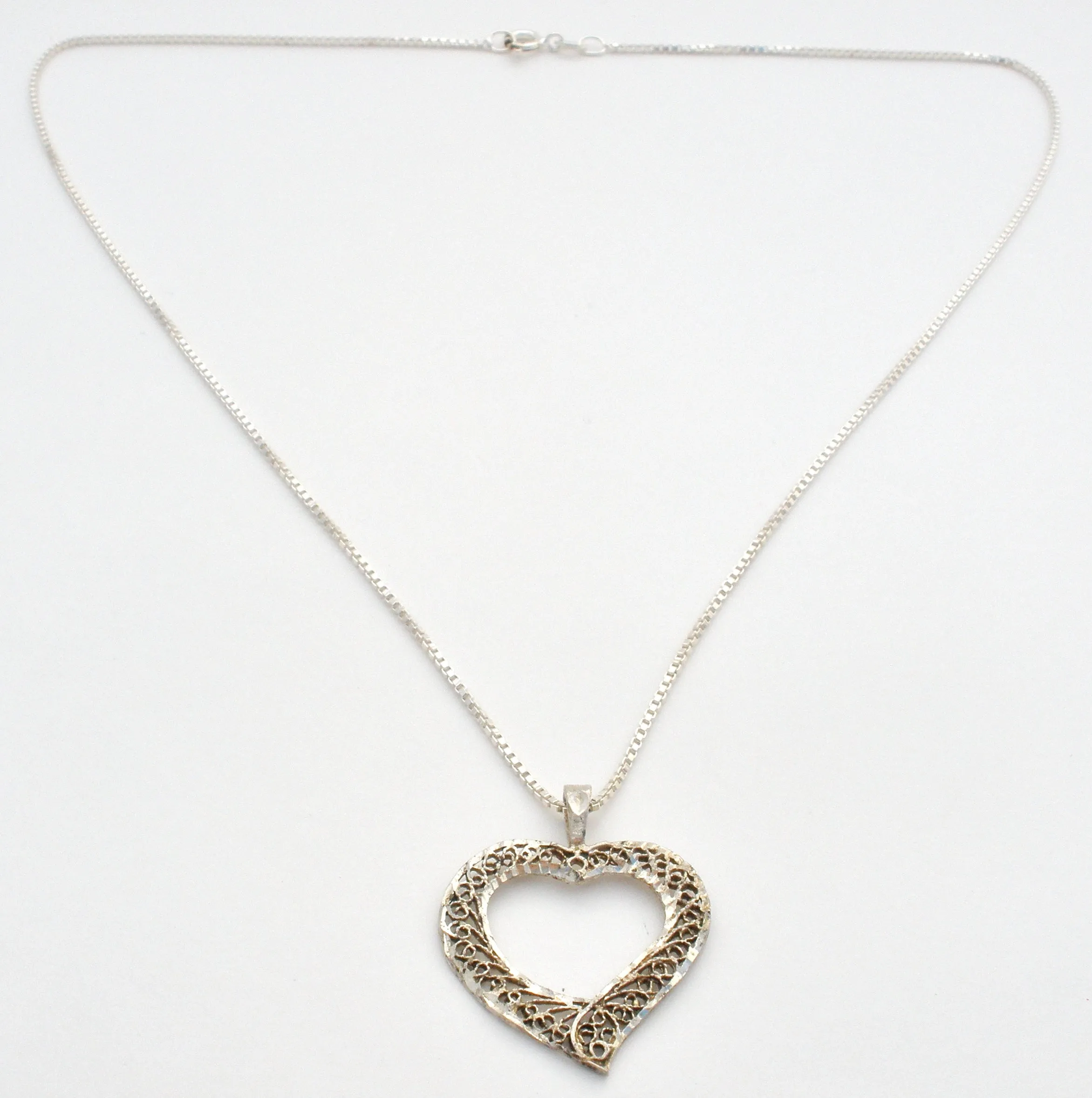 Sterling Silver Filigree Heart Pendant Necklace