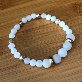 White Matte Agate and Gold Beaded Bracelet